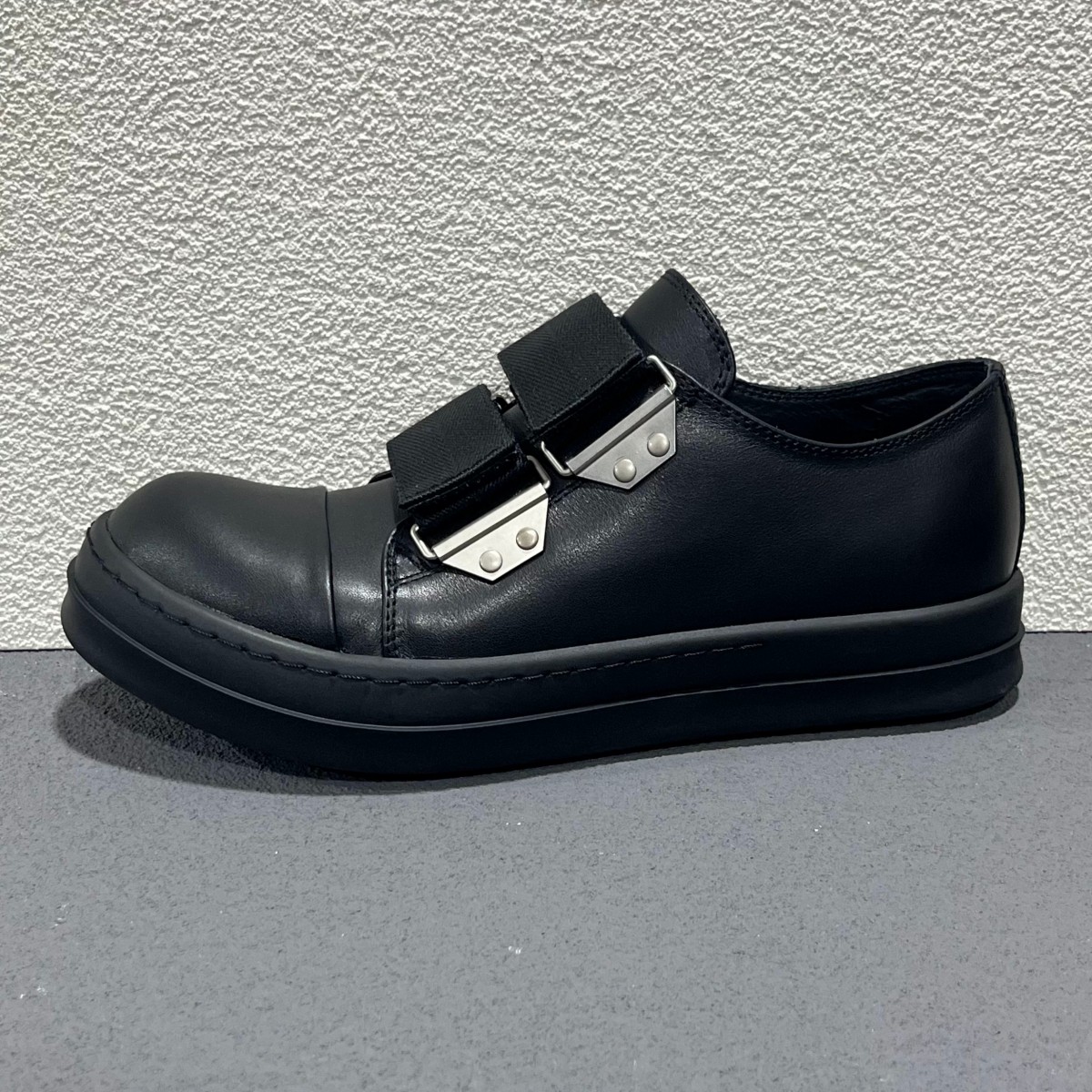 26SS New Ro Luxury Low Top Sne - Men Shoes Velcro recension och pris