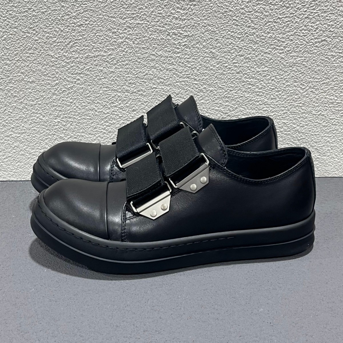 26SS New Ro Luxury Low Top Sne - Men Shoes Velcro recension och pris