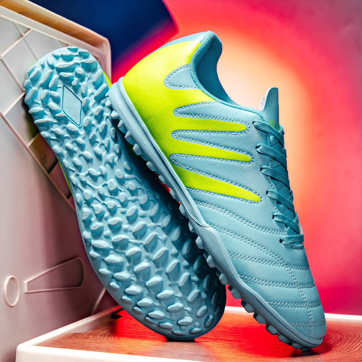 Sport Essential TF Turf footba - Men Shoes Essentials recension och pris